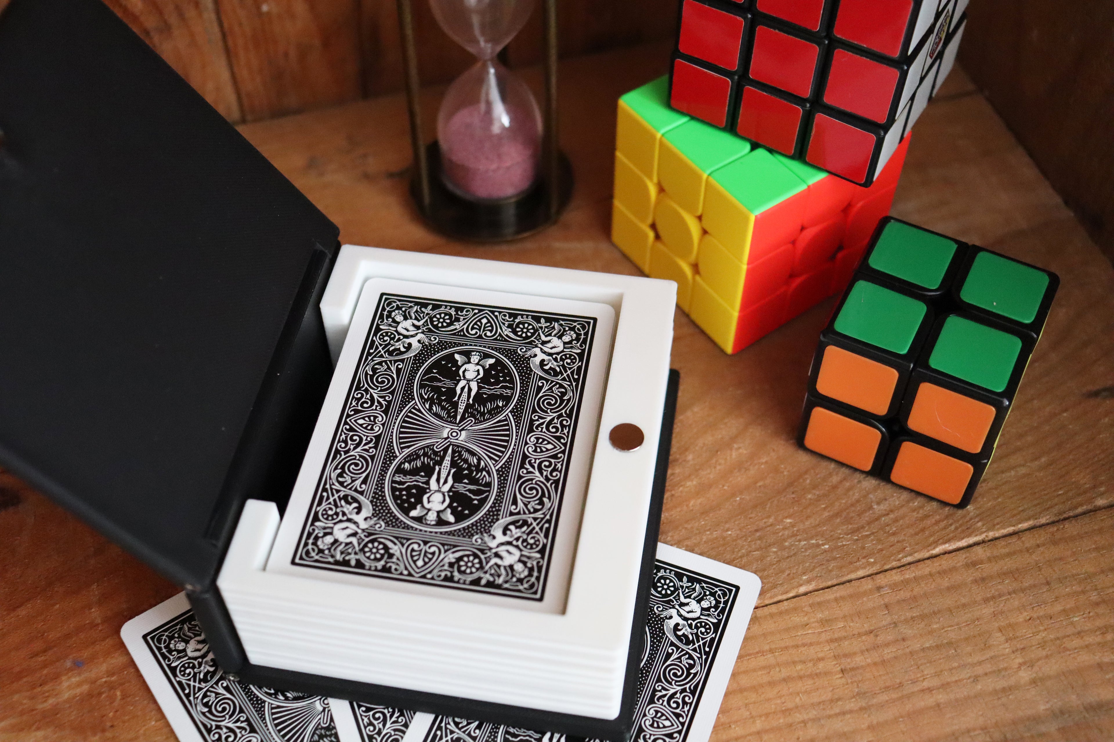 Coffret de luxe personnalisé pour deux jeux de cartes empilés