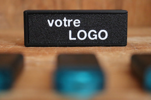Boîte 1 Clé USB personnalisée avec logo (en lot) - NOIR