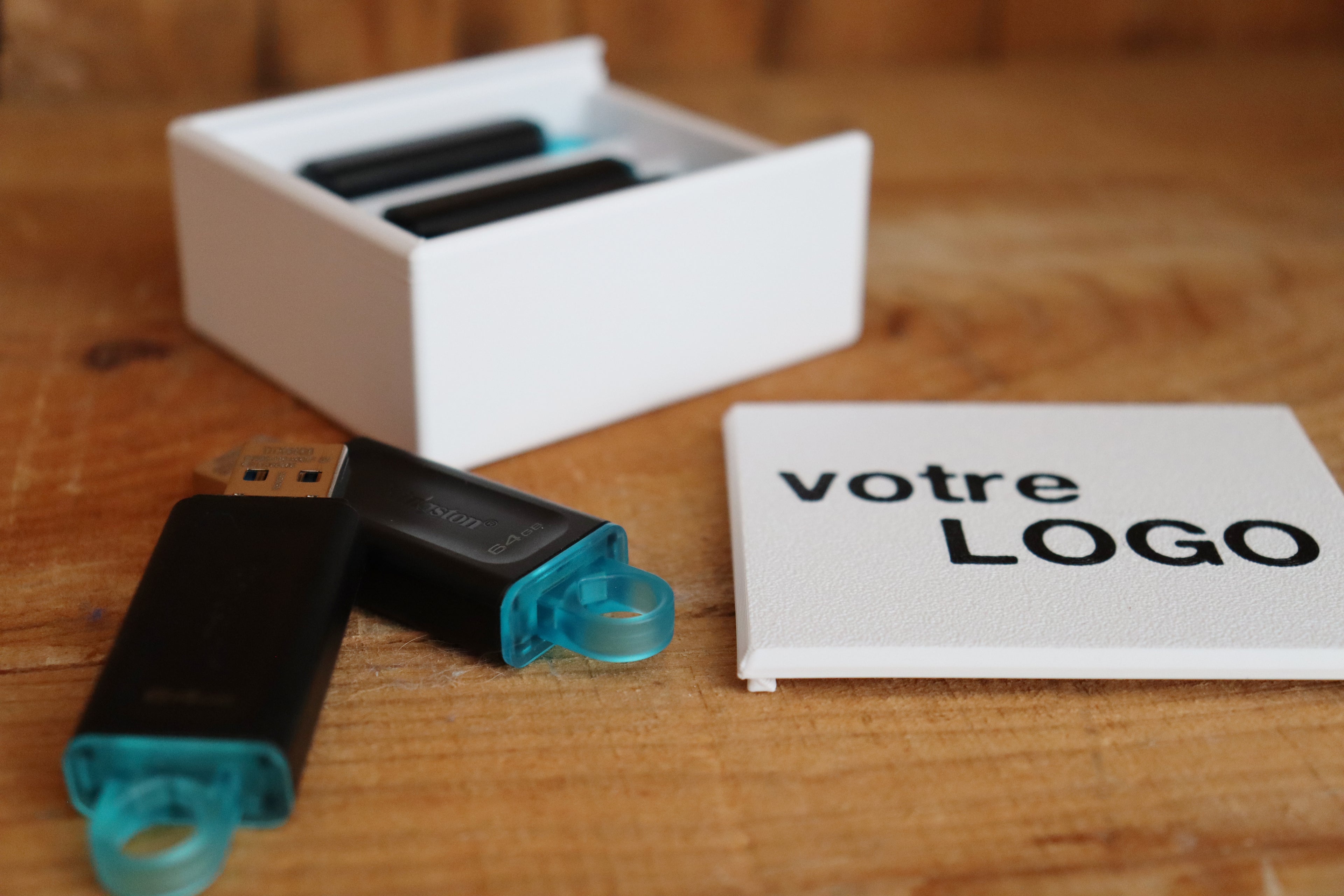 Boîte 5 Clés USB personnalisée avec logo (en lot) - BLANC
